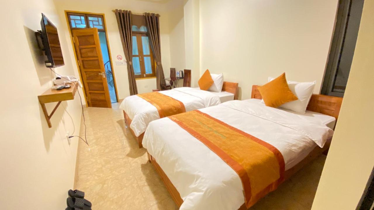 Sun Ha Giang Hotel-Tours-Motorbike Rental Zewnętrze zdjęcie