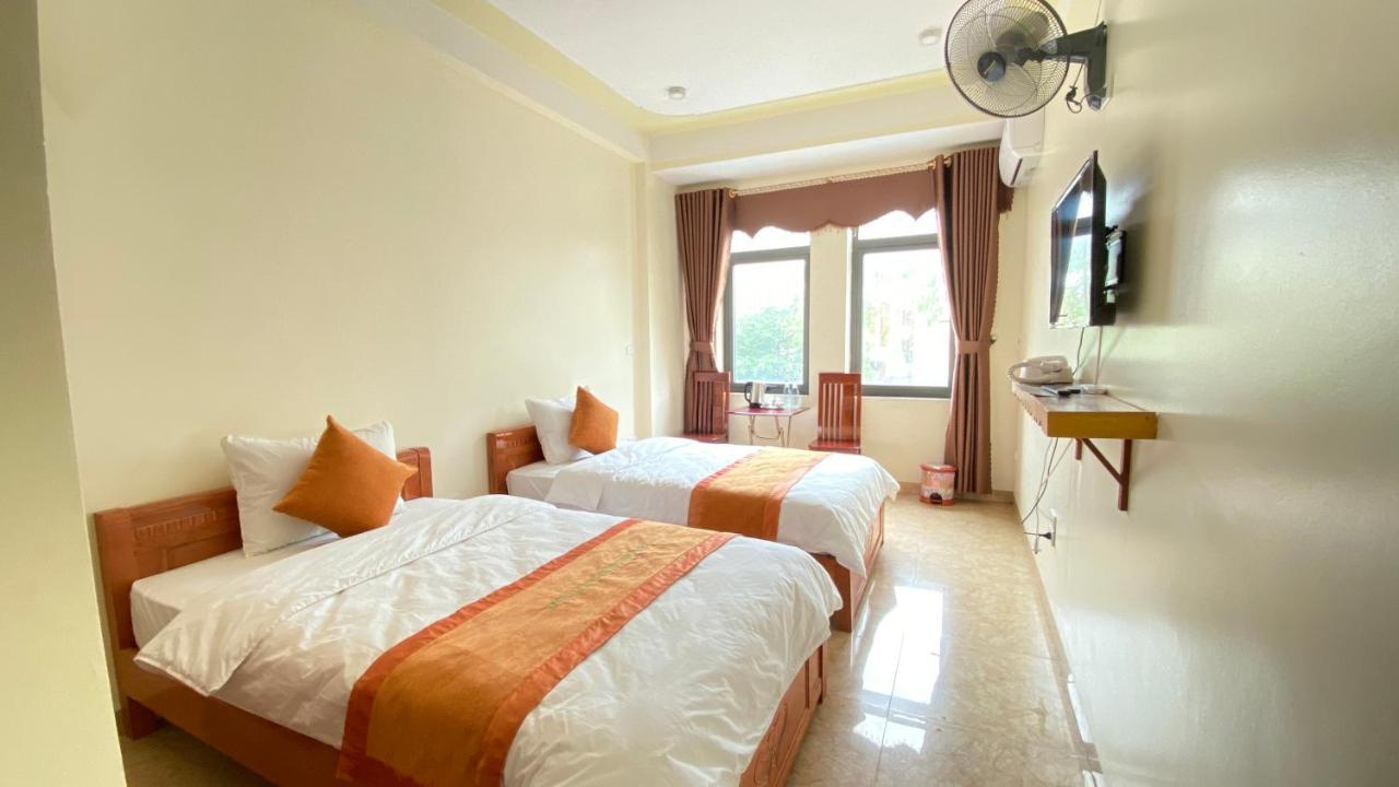 Sun Ha Giang Hotel-Tours-Motorbike Rental Zewnętrze zdjęcie