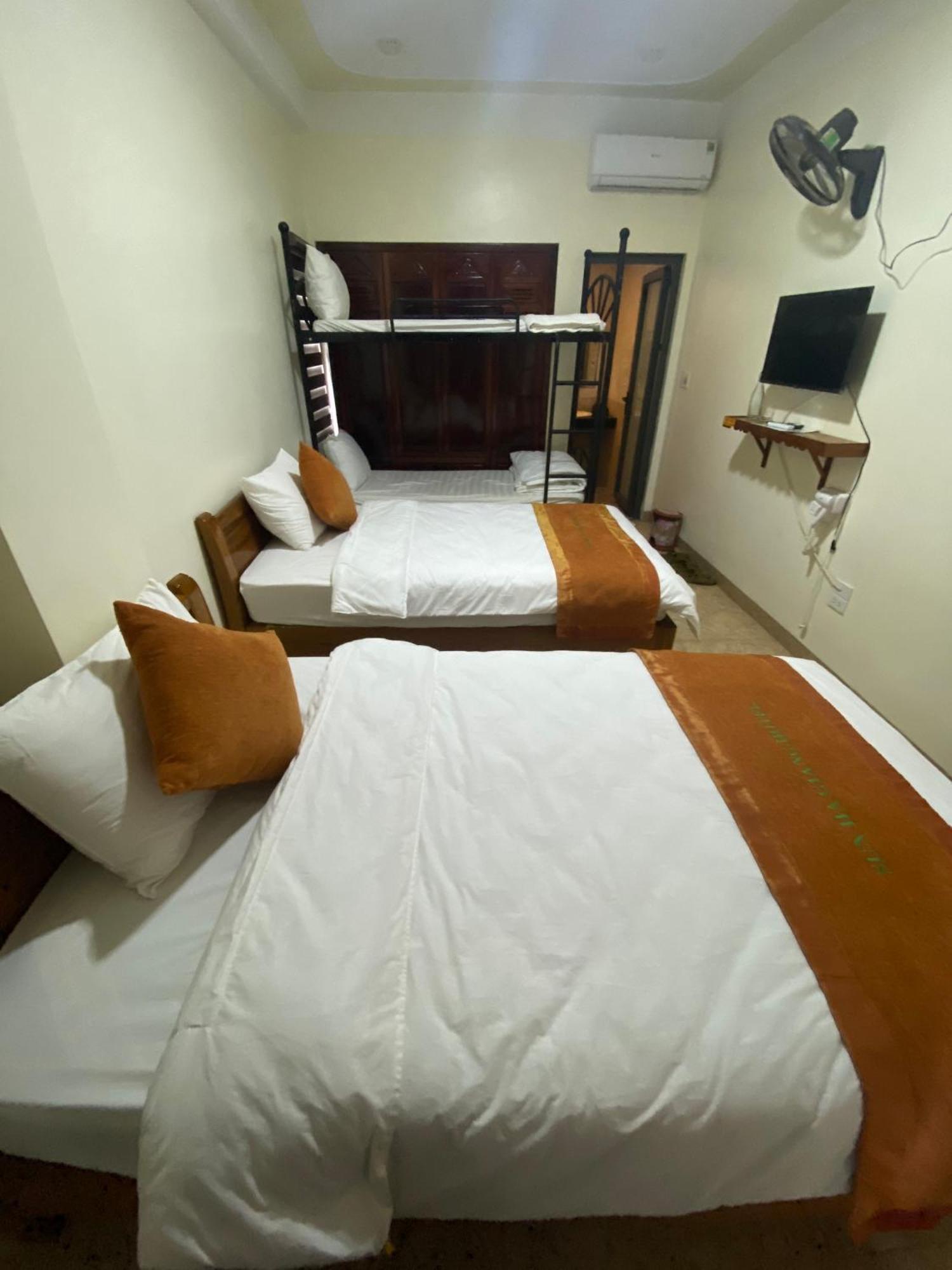 Sun Ha Giang Hotel-Tours-Motorbike Rental Zewnętrze zdjęcie