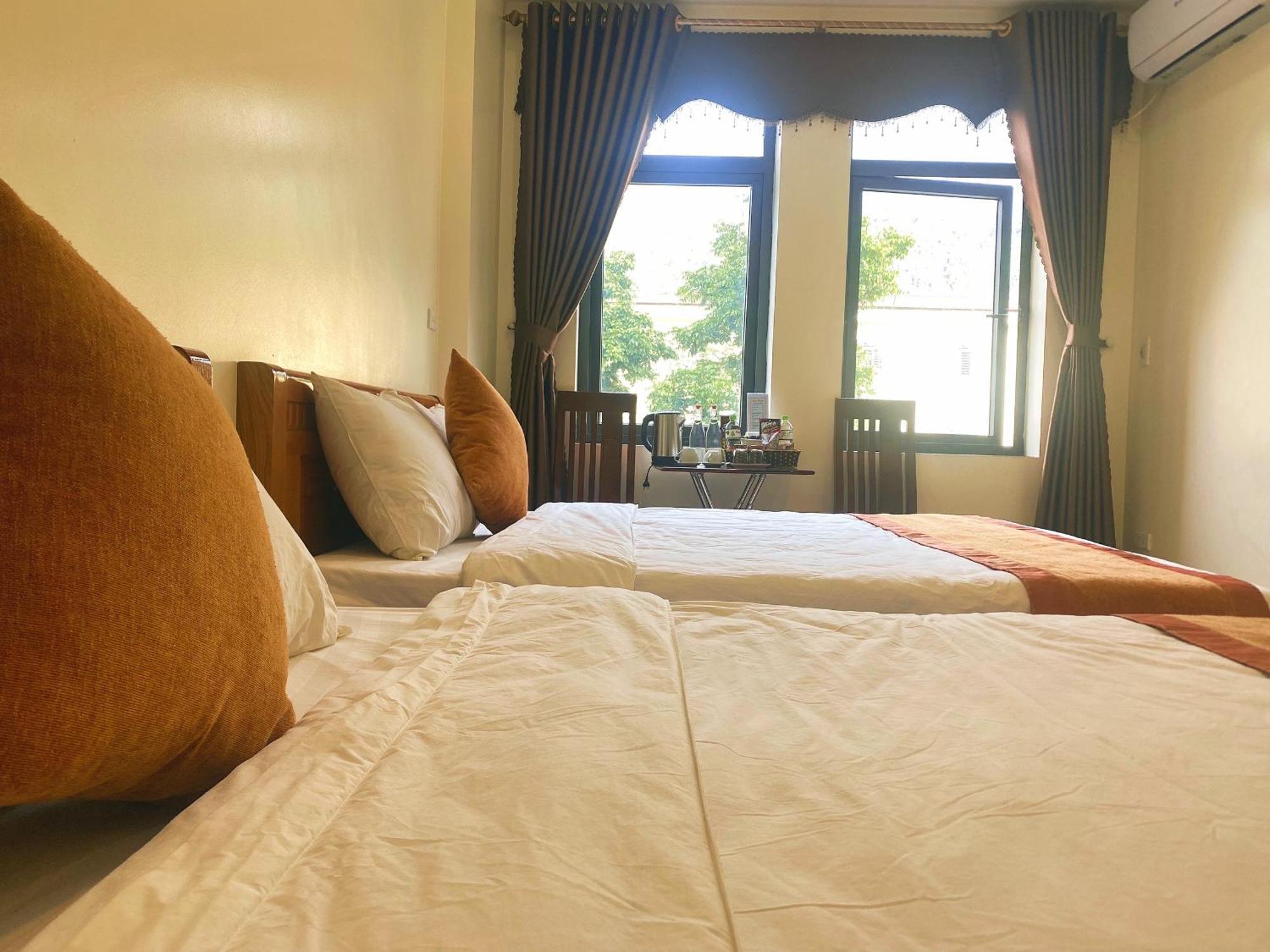 Sun Ha Giang Hotel-Tours-Motorbike Rental Zewnętrze zdjęcie