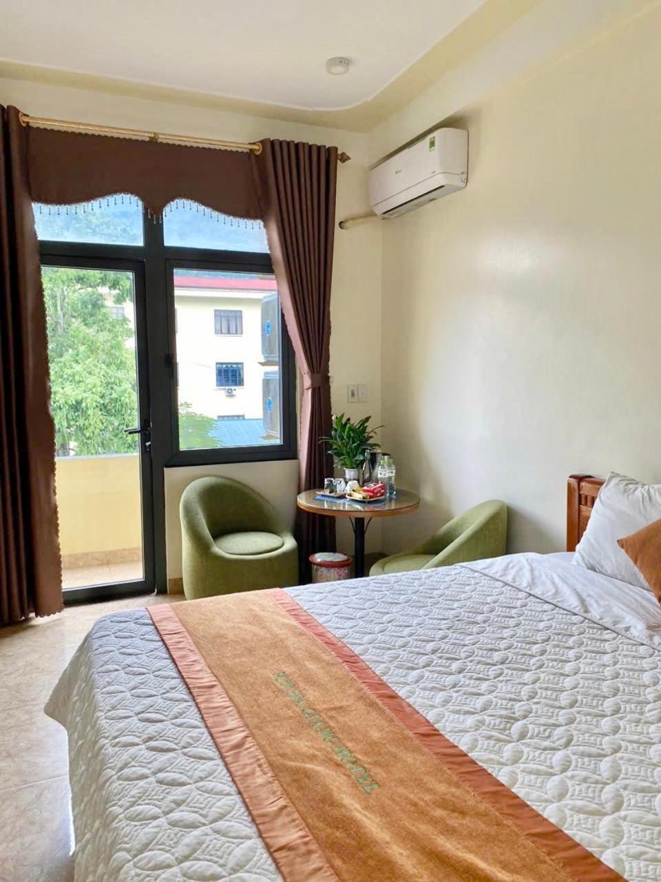 Sun Ha Giang Hotel-Tours-Motorbike Rental Zewnętrze zdjęcie